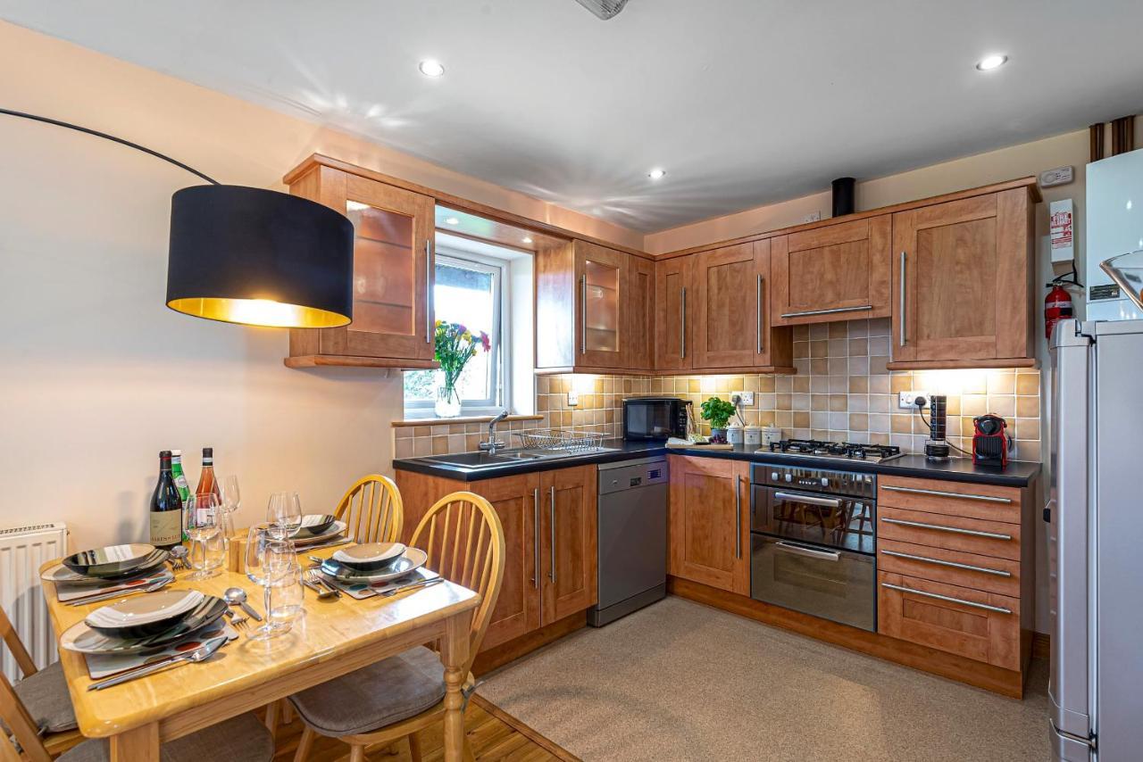 Laurel - Pet-Friendly Cottage With Indoor Pool, Hot Tub & Panoramic Snowdonia Views Colwyn Bay Zewnętrze zdjęcie